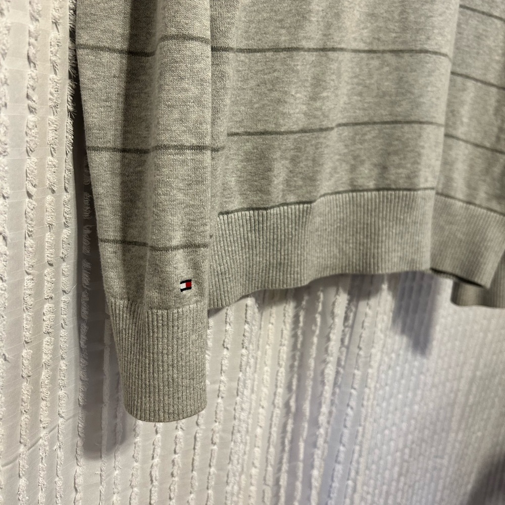 Tommy Hilfiger Mens Gray Striped V Neck Button Up Cardigan Sweater XL - Picture 6 of 11